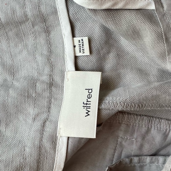 Wilfred linen shorts - Picture 2 of 3